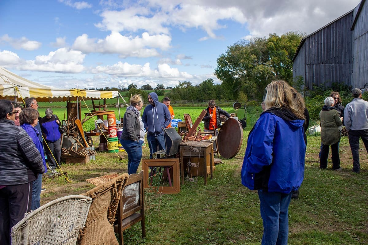 Gillander Auction Services at work