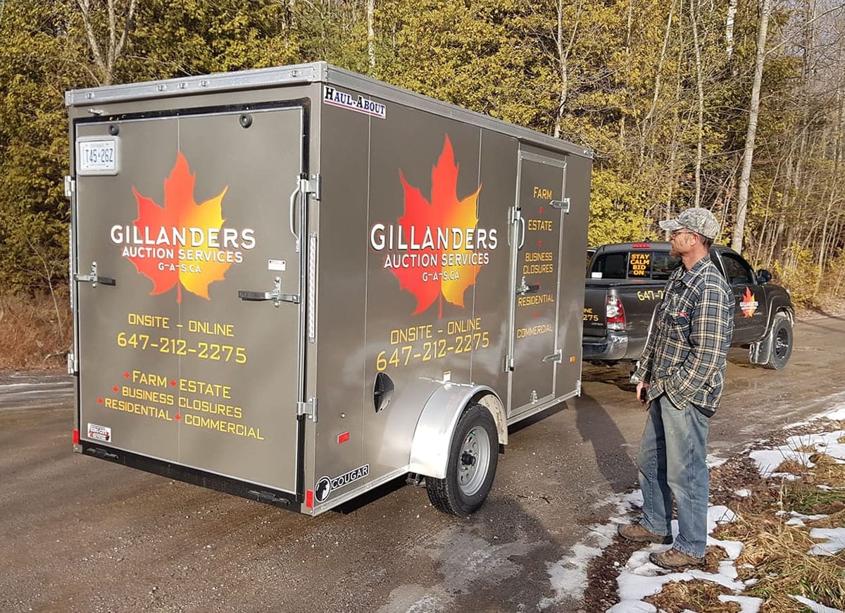 Gillander Auction Services at work